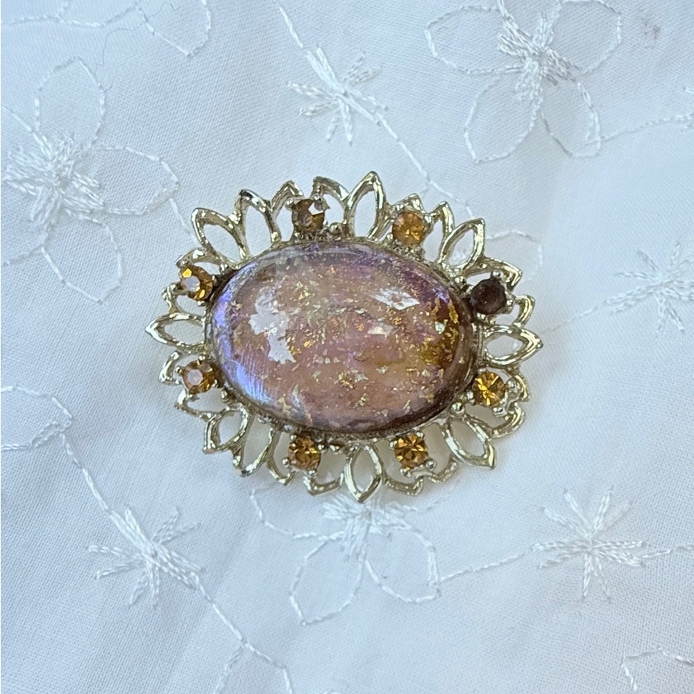 Vintage Gold and Purple Brooch yellow gold rhinestone art deco pin glass gold